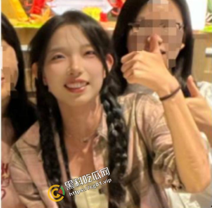 开盒PPT事件出轨母狗！丁玉婕 ！  就读于 西安外国语大学【时间管理大师】专业-4